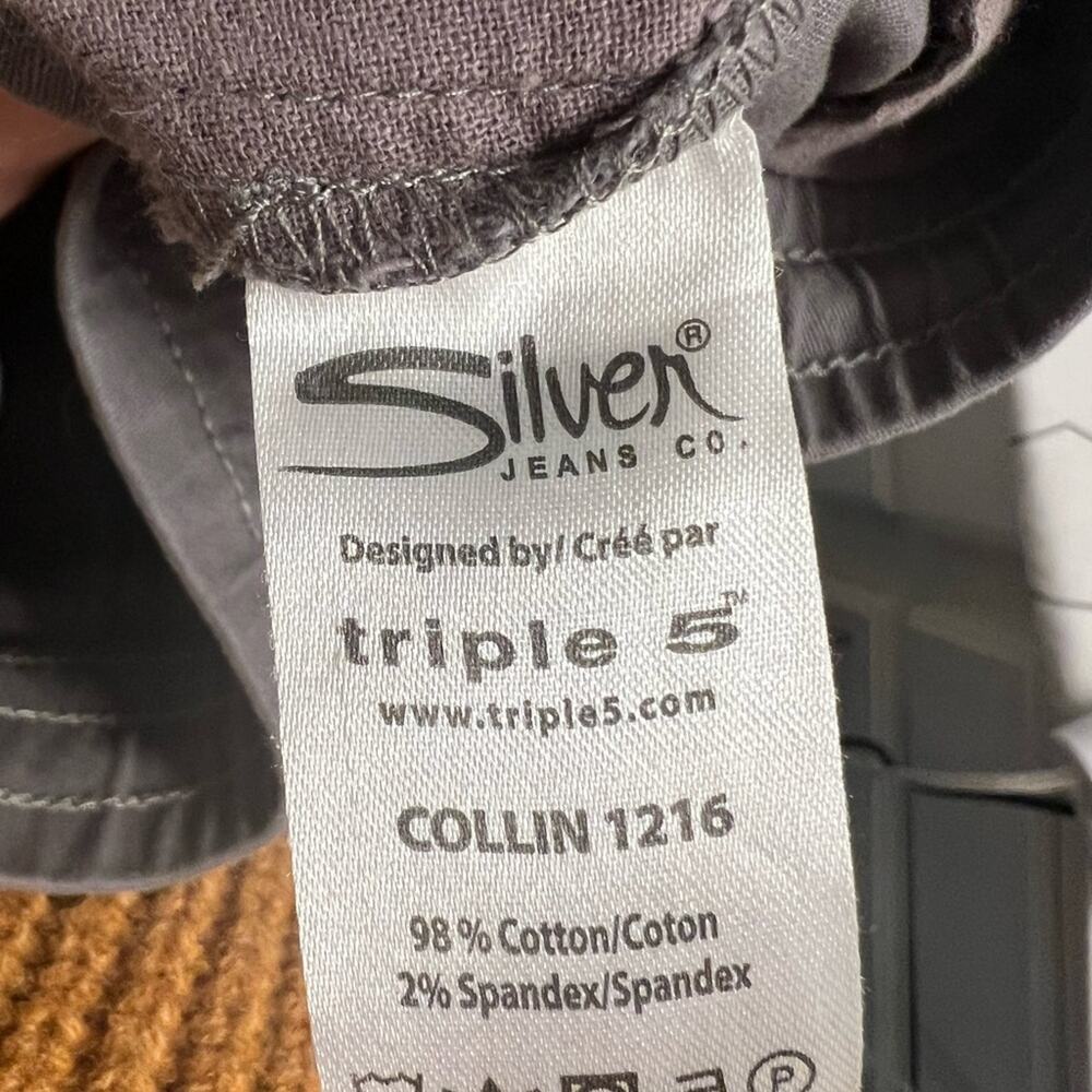 Silver Jeans Gray Cargo Pants with Modern Tapered Design Size 10 - Picture 9 of 9